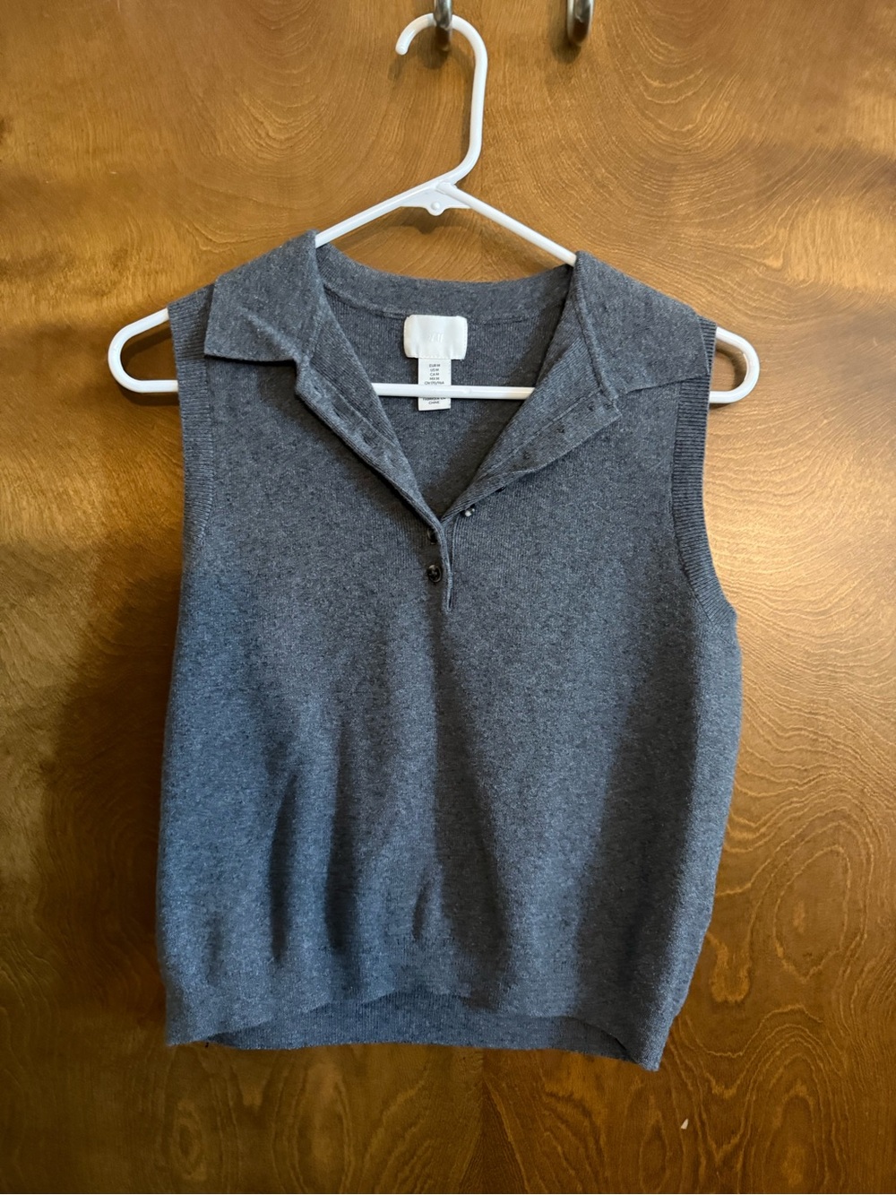 H&M Gray Knit Vest with Collared Neck